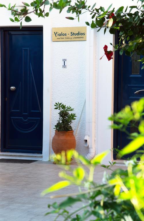 Yialos Studios-Apartments Makrýgialos Exteriér fotografie