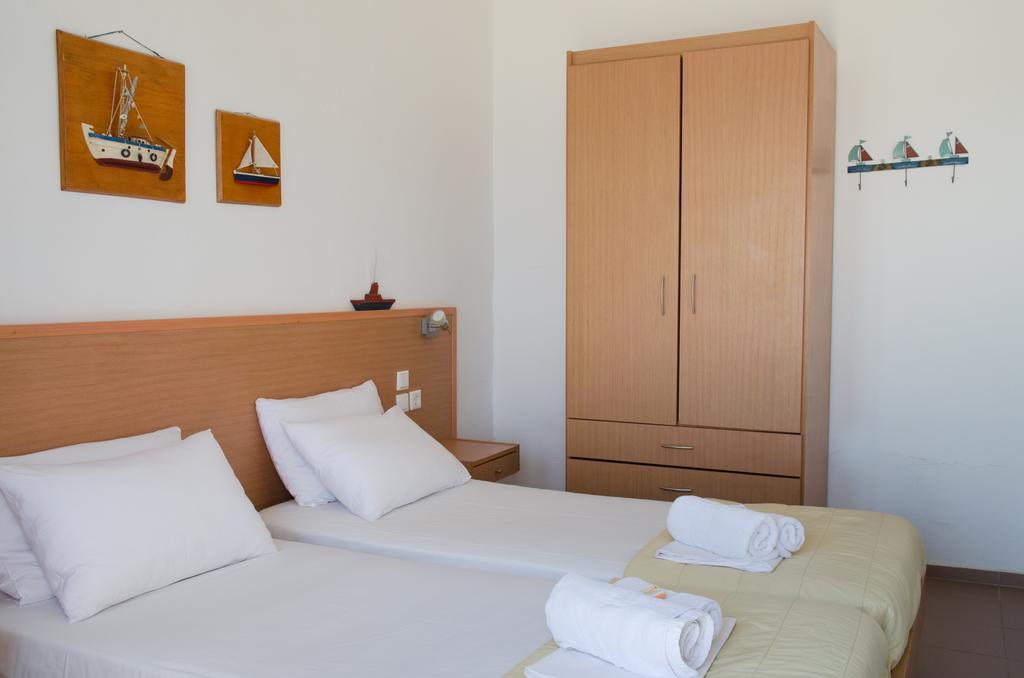 Yialos Studios-Apartments Makrýgialos Exteriér fotografie