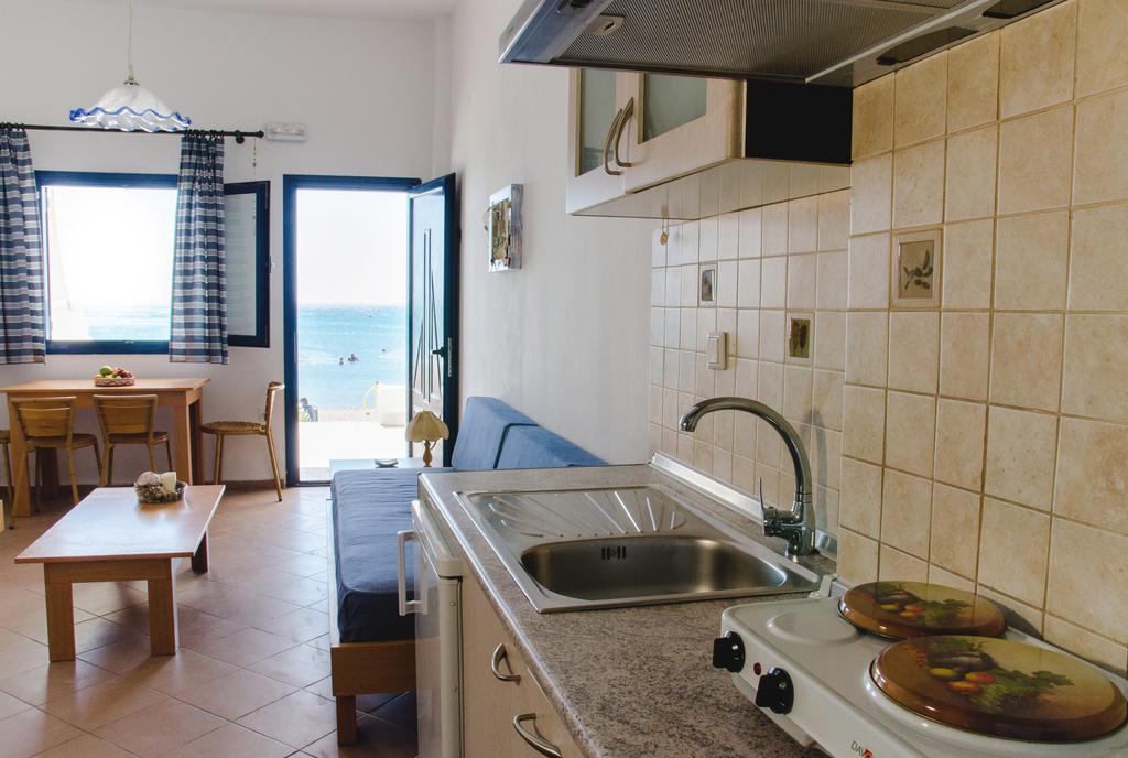 Yialos Studios-Apartments Makrýgialos Exteriér fotografie