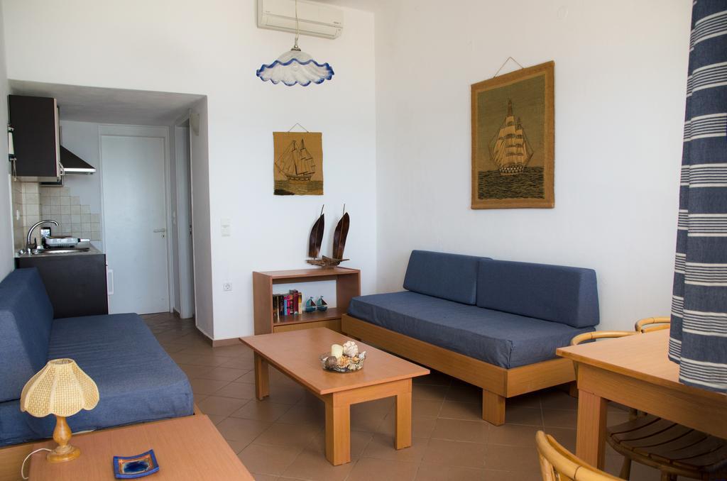 Yialos Studios-Apartments Makrýgialos Exteriér fotografie